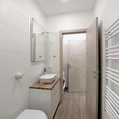 Holiday House * ארנצאנו