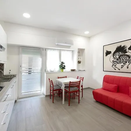 Holiday House דירה *